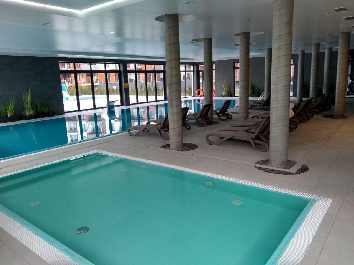 Polanki Park Apartment Kolobrzeg Luaran gambar