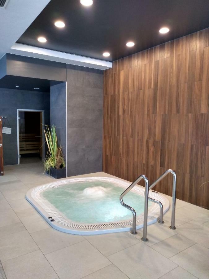 Polanki Park Apartment Kolobrzeg Luaran gambar